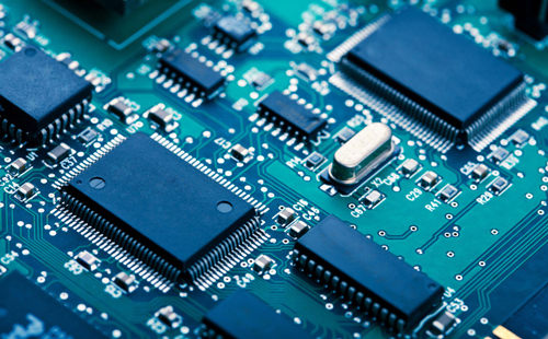 半導(dǎo)體芯片 半導(dǎo)體芯片