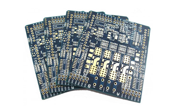 1568971984471812.jpg 阻焊膜起泡.jpg